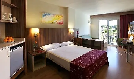 Hotel Golden Avenida Family 4*
