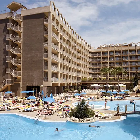 Golden Avenida Family 4* فندق