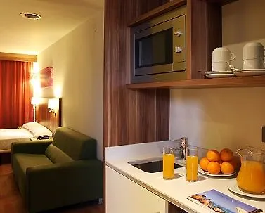فندق Golden Avenida Family 4* 4*