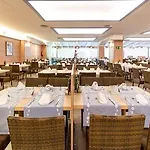 Golden Avenida Family 4 Sup Otel