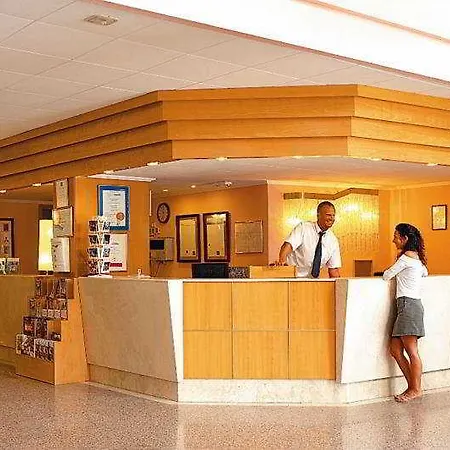 Golden Avenida Family 4* Hotel